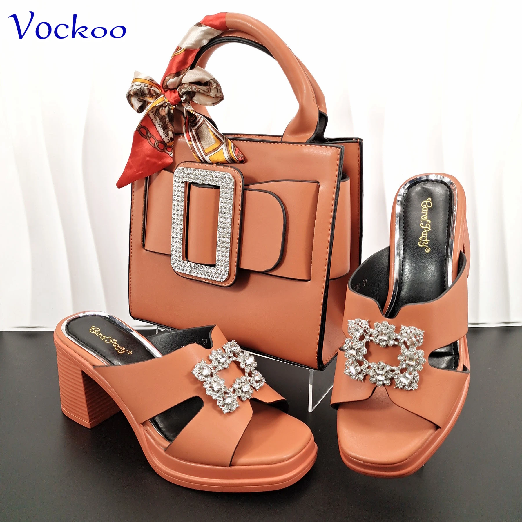 

2024 Classics Style Nigerian Women Shoes Matching Bag Set in Orange Color High Quality New Design with Crystal for Wedding