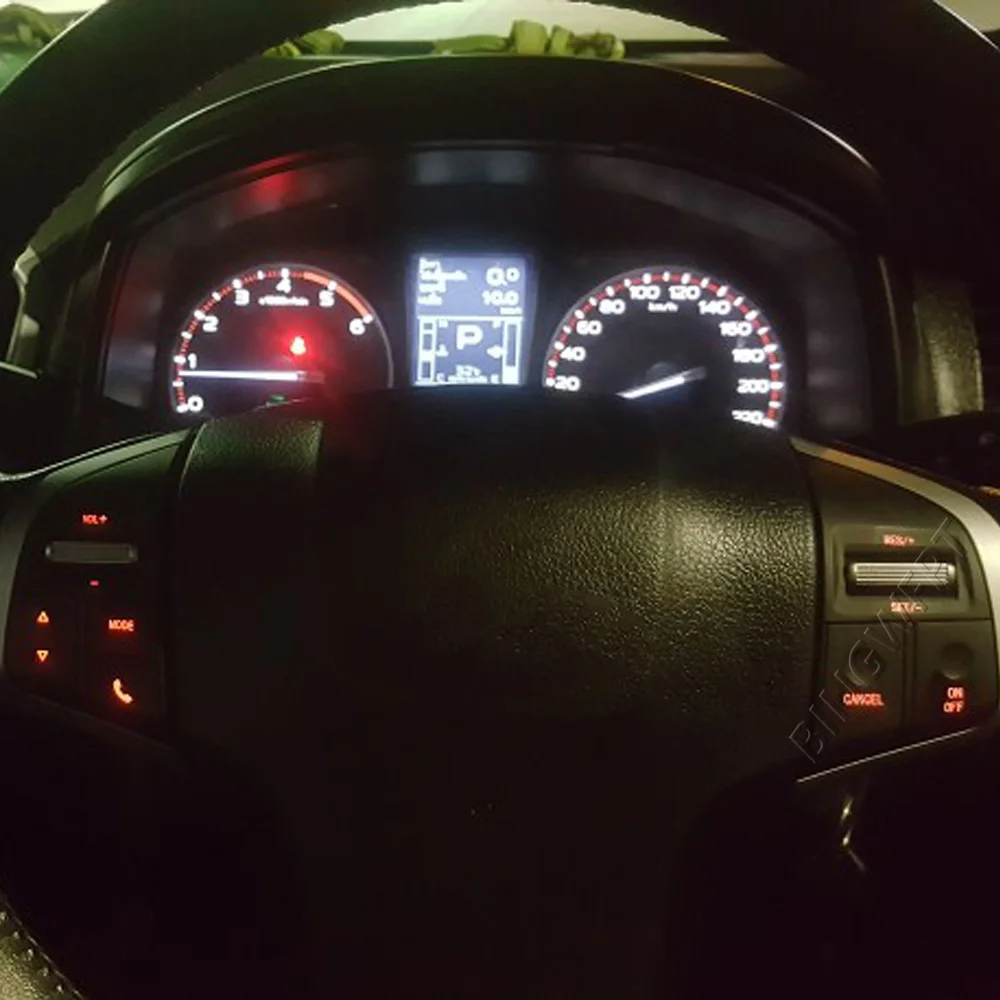 Cruise Control Button Steering Wheel Audio Volume Switch For Isuzu Dmax D-Max MU