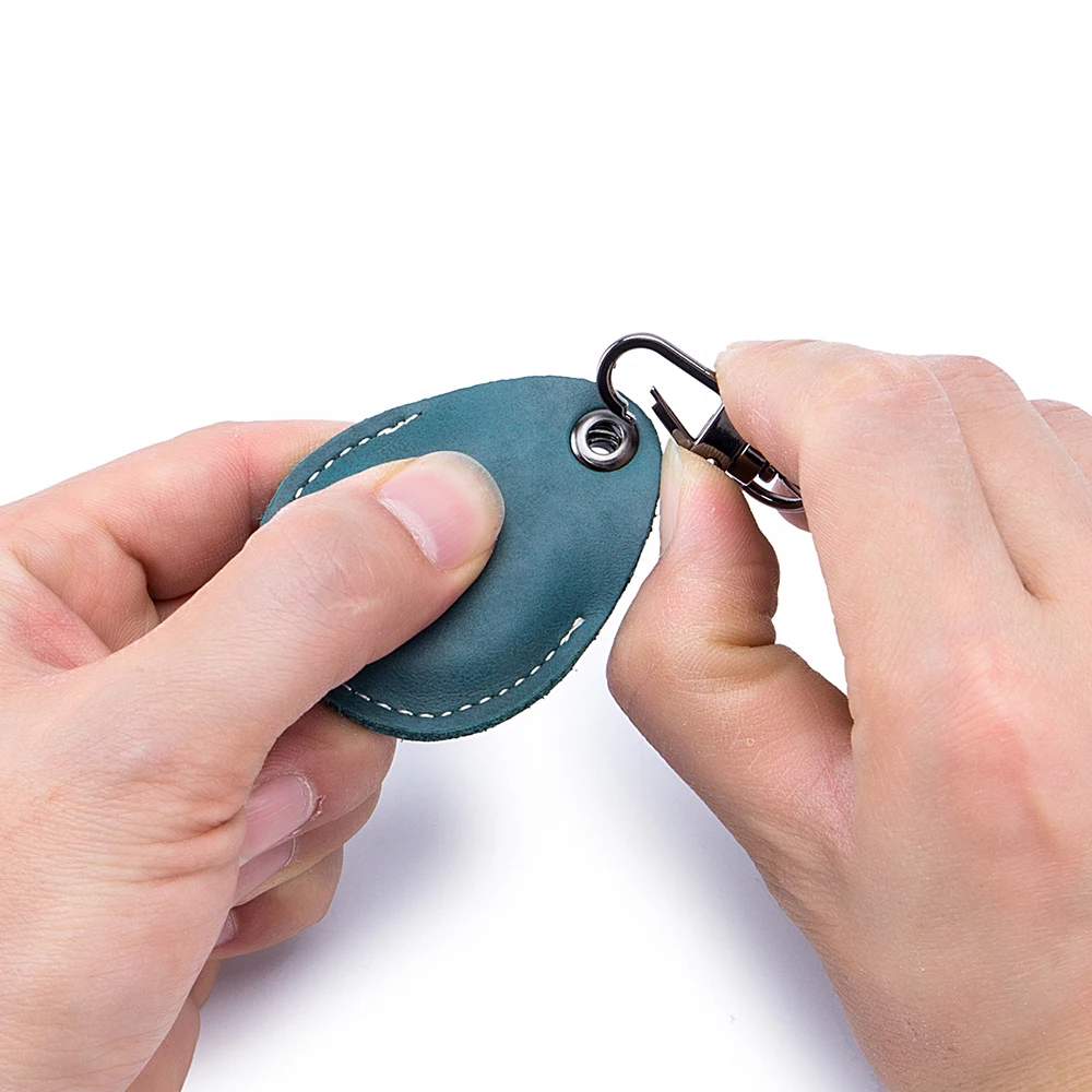 Keychain Holder Customizable Leather Cover Card Holder ID Card Case Unisex IC Alarm Tag Mark Protective Case Car
