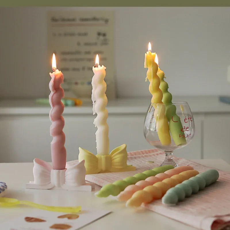 Elegant Spiral Soy Wax Aromatherapy Candle for Weddings and Home Decor
