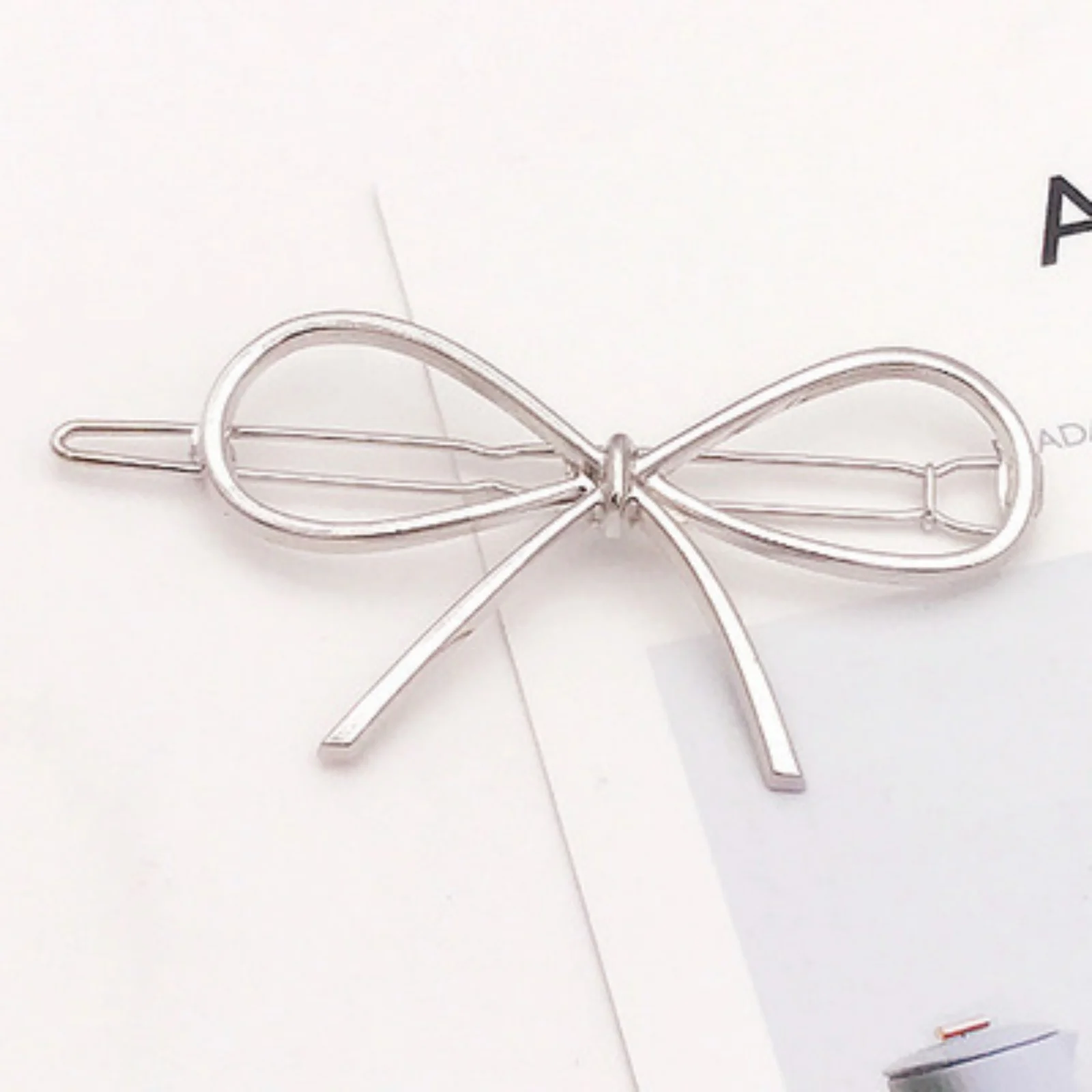 2pcs Bow Hair Clips for Women, Metal Alloy Hair Accessories, Cute Butterfly Knot Design, Stylish Hairpins for Daily & Party Use