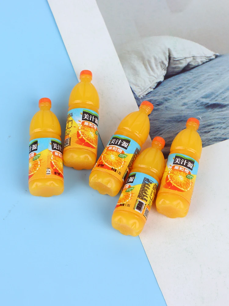 5Pcs Mini Drink Juice Bottles Dollhouse Miniatures Doll Food Kitchen Living Room ob11 Model Shooting Props DIY Supplies