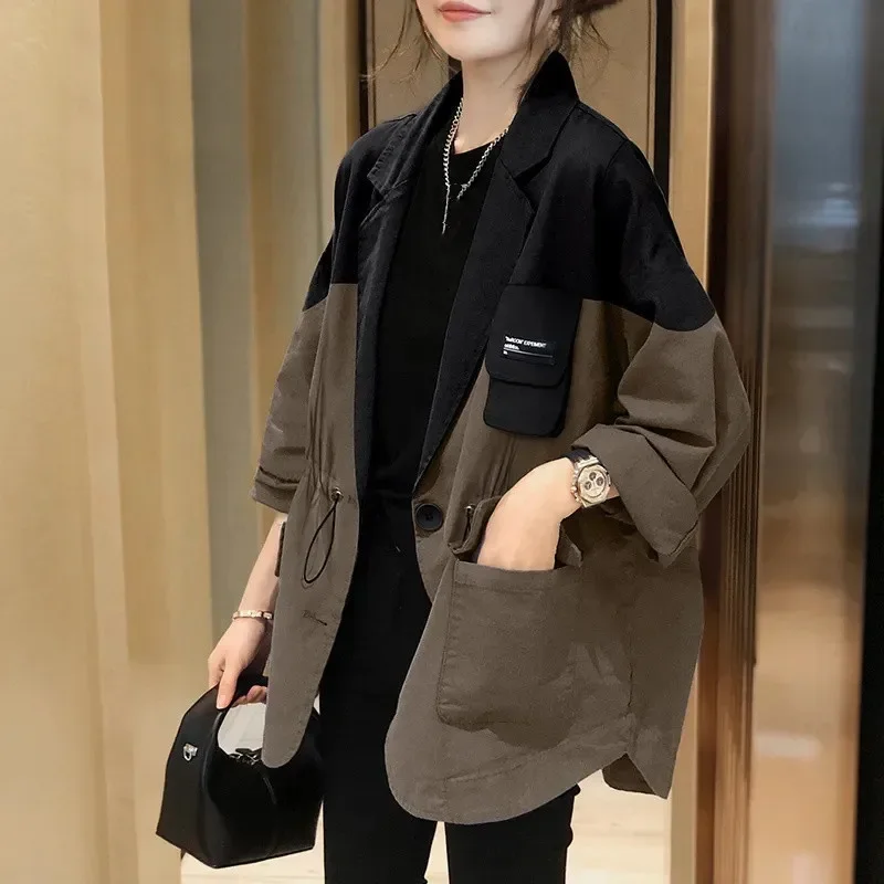 

Splicing Small Suit Jacket Women With Sense High-End Design Small Figure Fashionable Casual 2024 Spring Wear New European Goods