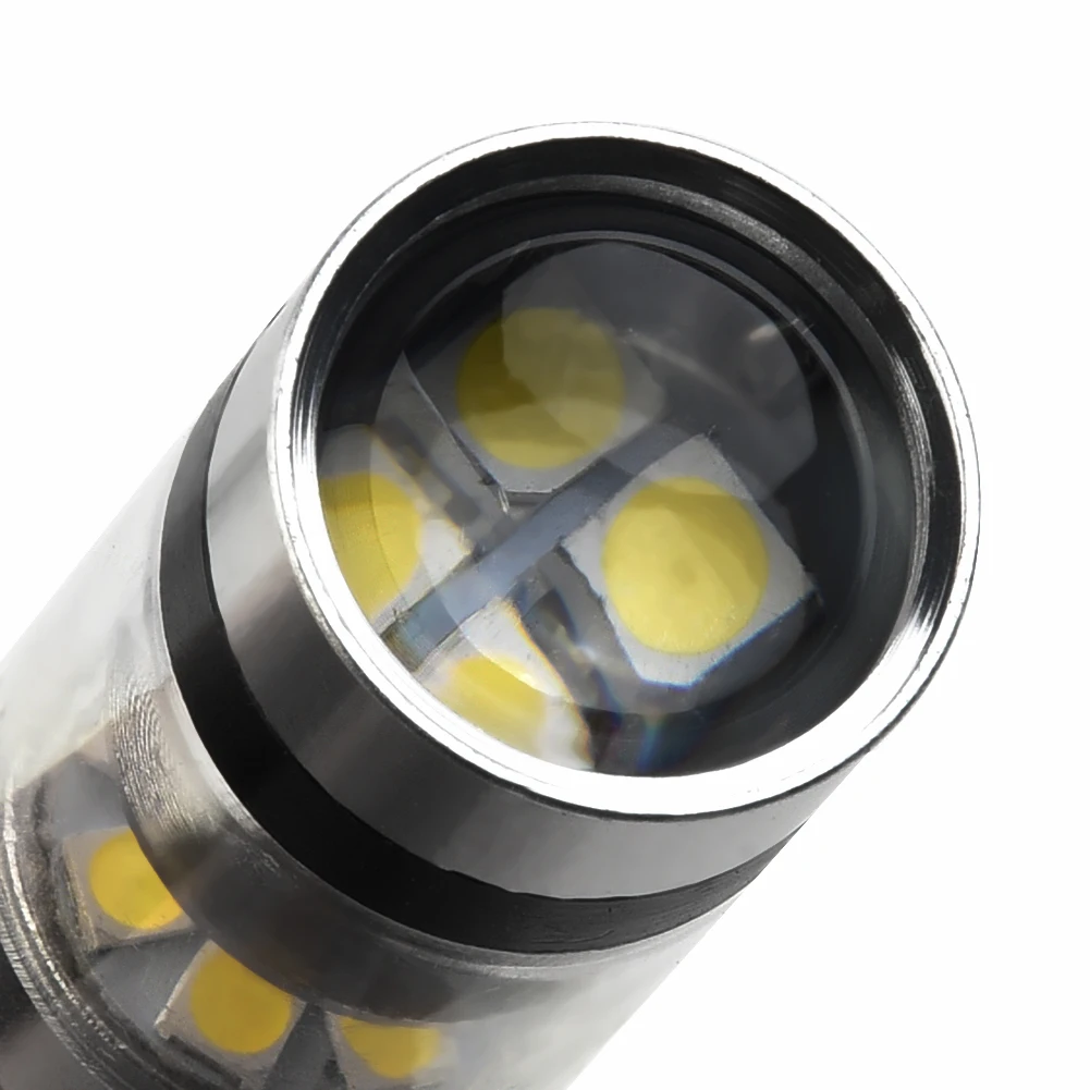 

2 Pcs H1 DC 9V-30V 100W Car White 20 SMD LEDs Projector Fog Driving Light 6000K Car Front LED Headlight Light Bulbs