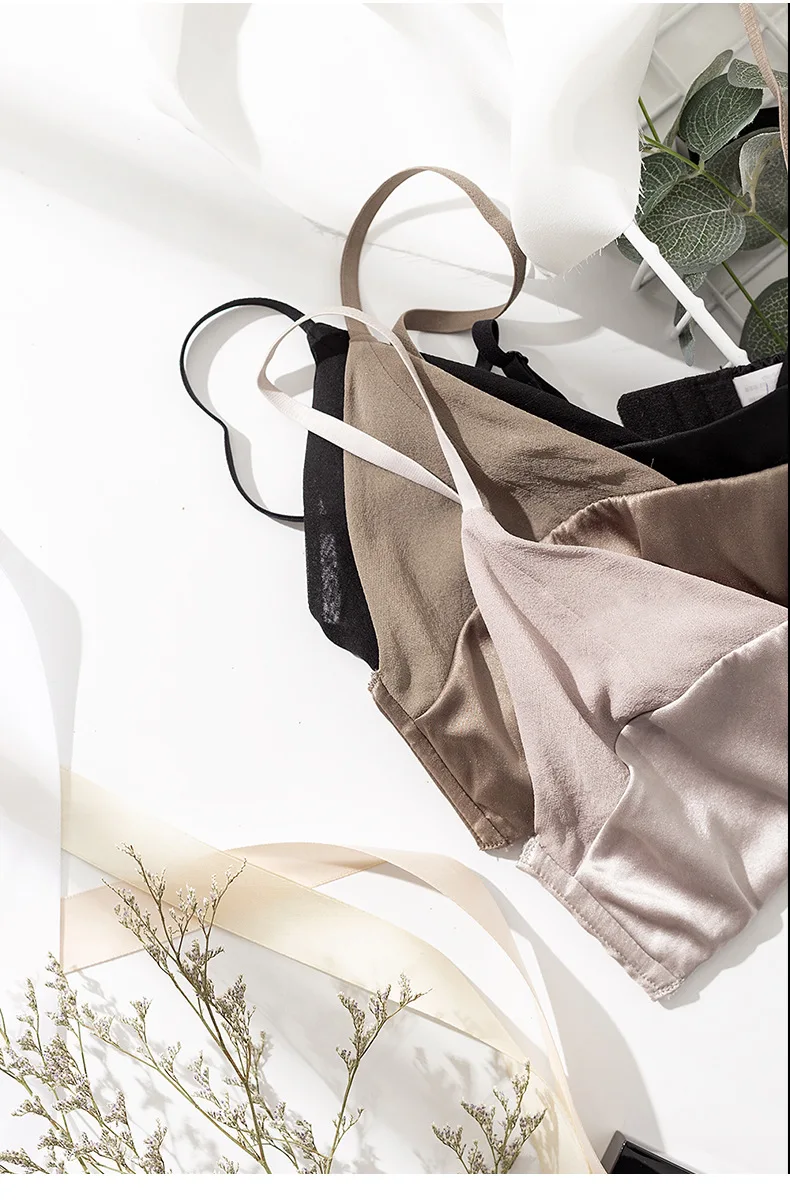 Bralette back detail