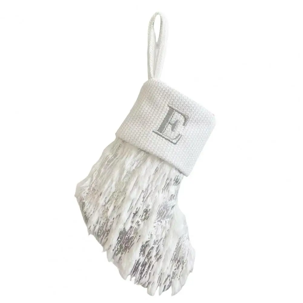 thumbnail image 1 of Calcetines navideños blancos 2024 con letras bordadas, medias de punto, reutilizables, para colgar en el árbol de Navidad, bolsa de regalo, colgante de media, decoración del hogar, 1 of 5