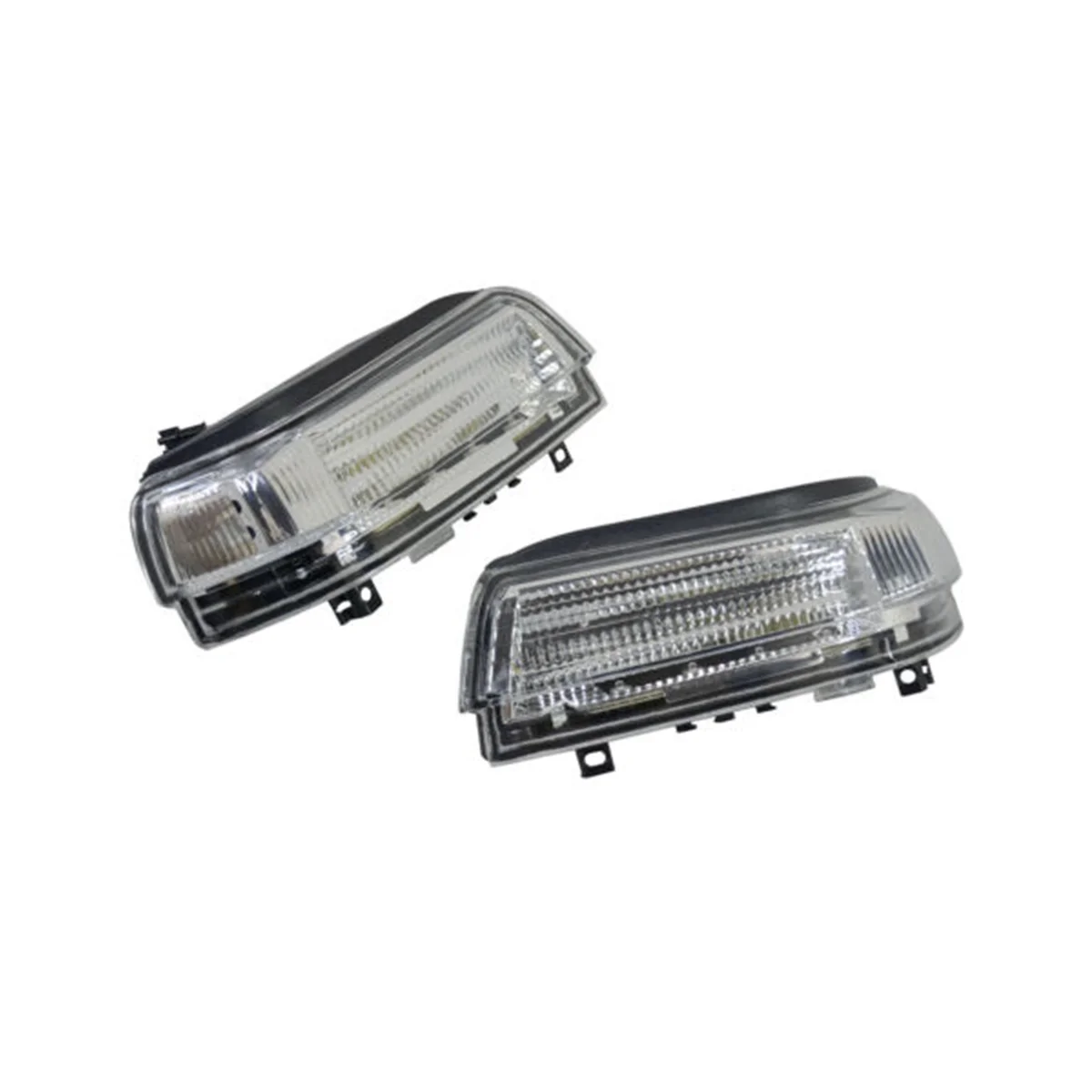 

8351A029 8351A030 LED Running Turn Signal Light Side Marker Light Automobile for V77 V93 V97