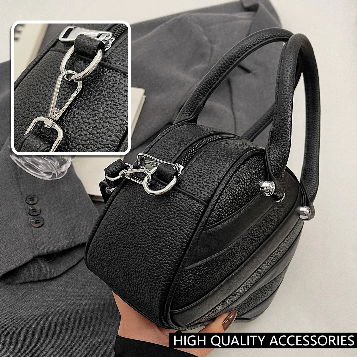 Niche Design Retro Handbag Bag Female 2025 New Autumn and Winter Twill Fashion All-Match One-Shoulder Messenger Bag Bowling Bag