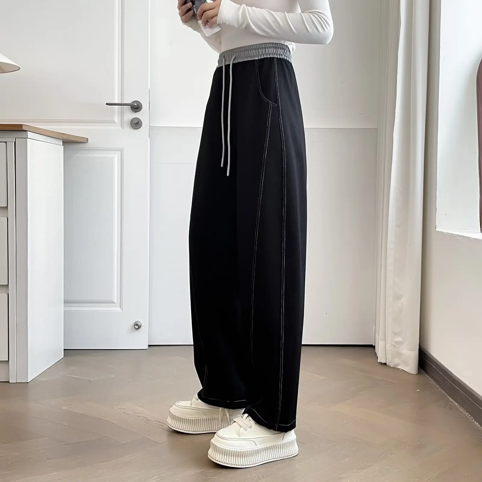 Fashion Plus Size Women's Jeans Autumn New Style Drawstring Elastic Waist Casual Bright Line Harem Pants 8213