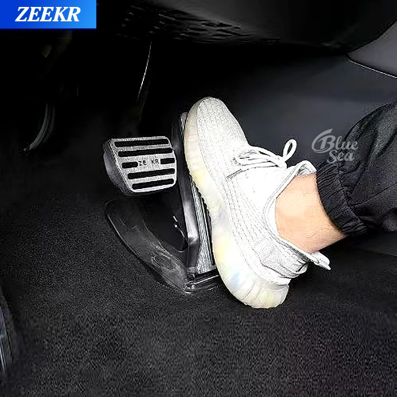 2Pcs Brake Pedal For ZEEKR 7X 9X 001/007/009/MIX/GT Aluminum Alloy Brake Accelerator Pedal Covers Set Anti-Slip Foot Rest Pedals