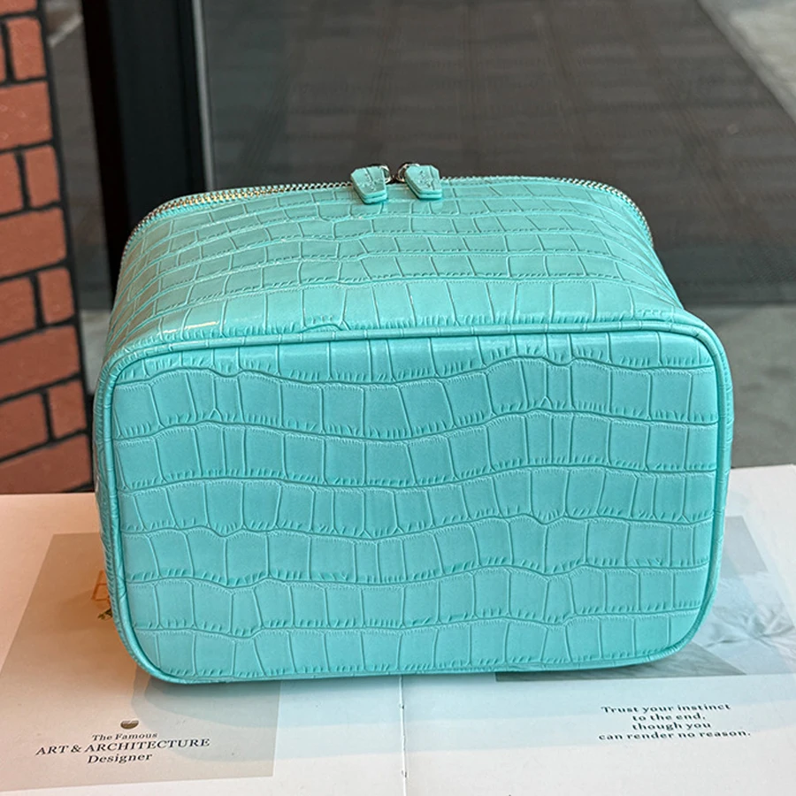 Genuine Leather Top Layer Cowhide Makeup Bag For Women Luxury Designer Handbag Large Capacity Travel Toiletry Storage Cosmetic 5