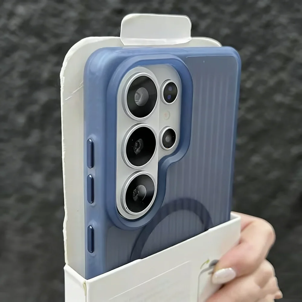 Corrugated Stripe Matte Hard Magnetic Case with MagSafe Wireless Charging Compatibility