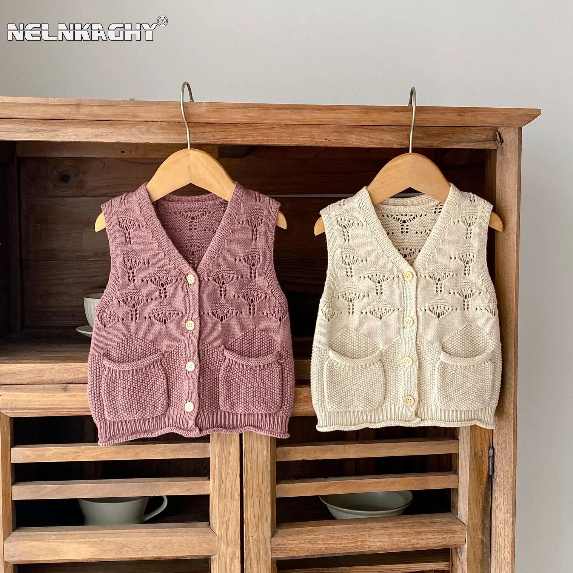 

2023 Autumn Infant Baby Girls Sleeveless V-Neck Knitted Single-breasted Top Vest Kids Toddler Hollow-out Clothing 0-3Y