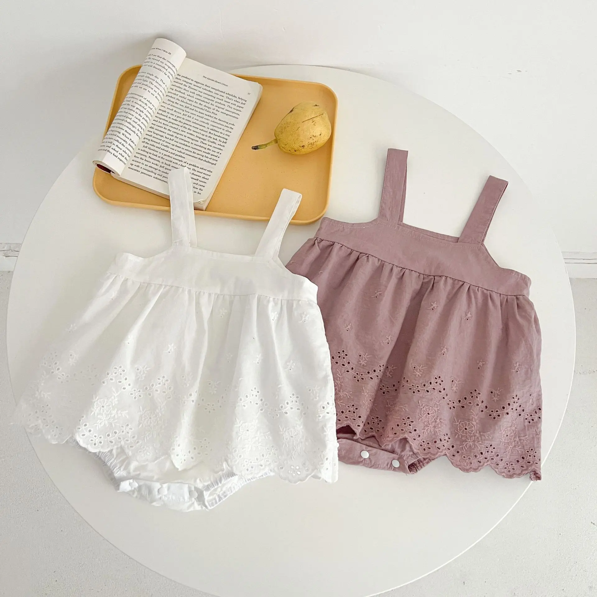 

INS Korean Baby Girl Romper Summer Cute Hollow Sleeveless Sling Toddler Kids Outfit for 0-3 Years Cotton Newborn Baby Clothes