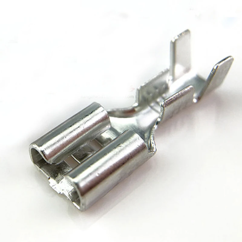 Bronze Prata Friso Terminal Fêmea Spade Conector 0.4 mm Grosso 2000 Peças 6.3 mm