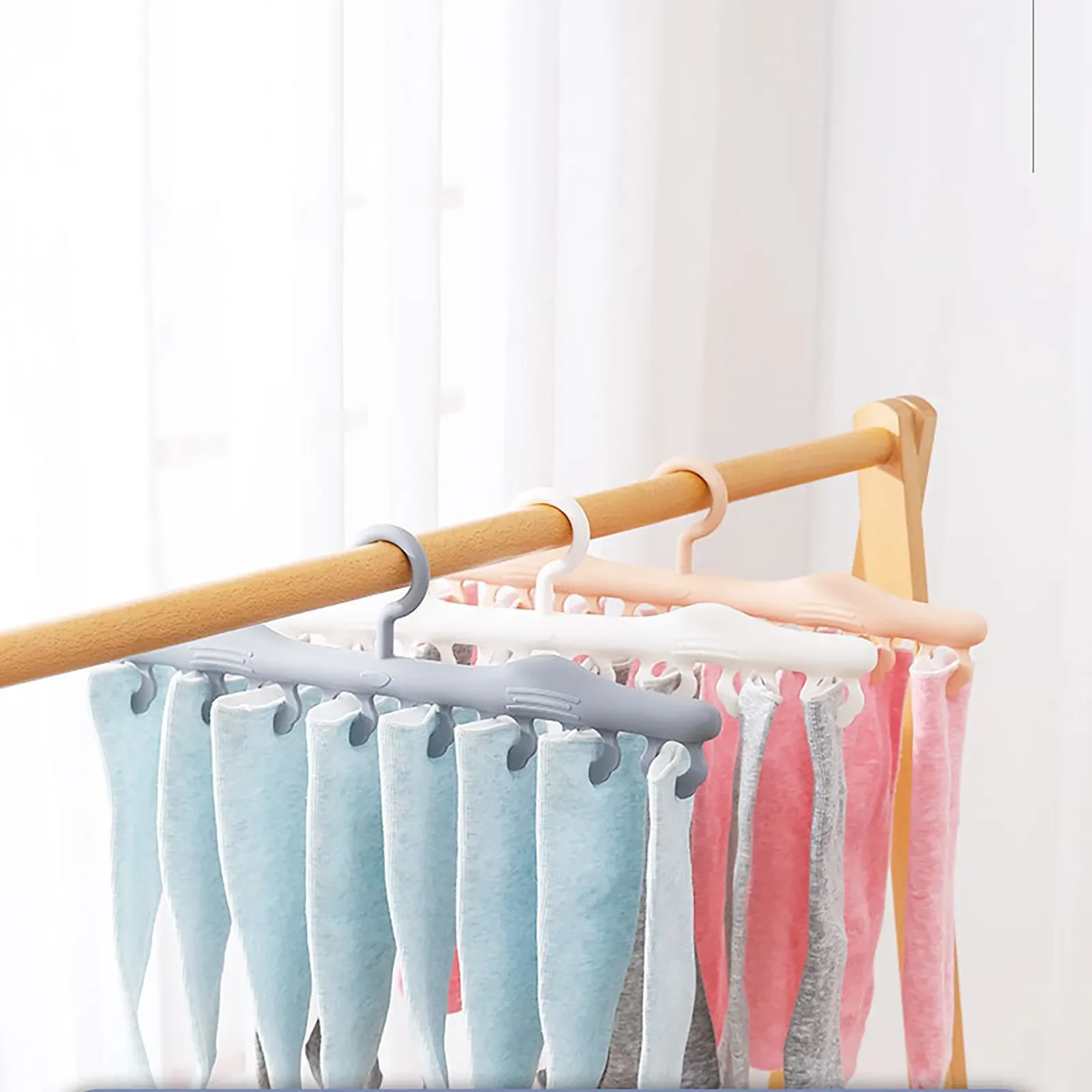 Clothes Hanger Organizer Closet Organizer Space Saving Hanger Multi-port Magic Hanger Plastic Scarf Hangers For Clothes 4