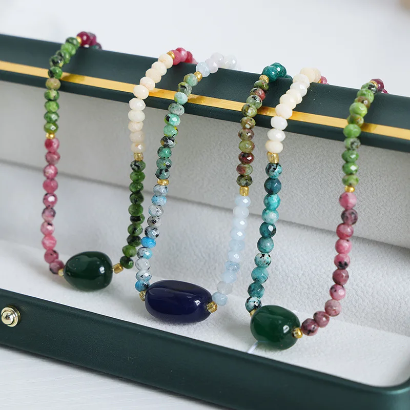 

Marka Colorful Agate Necklace for Women Green Natural Stone Pendant Fashion Beaded Chain Bohemian Jewelry Aesthetic Necklaces