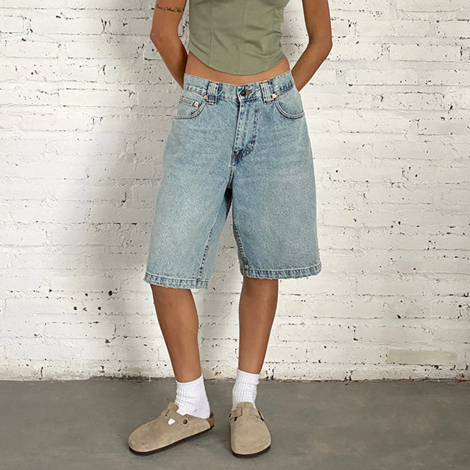 New Fashion Womens Knee Length Denim Shorts Loose Solid Color Low Rise Wide Leg Long Shorts With Pockets For Summer S-2XL