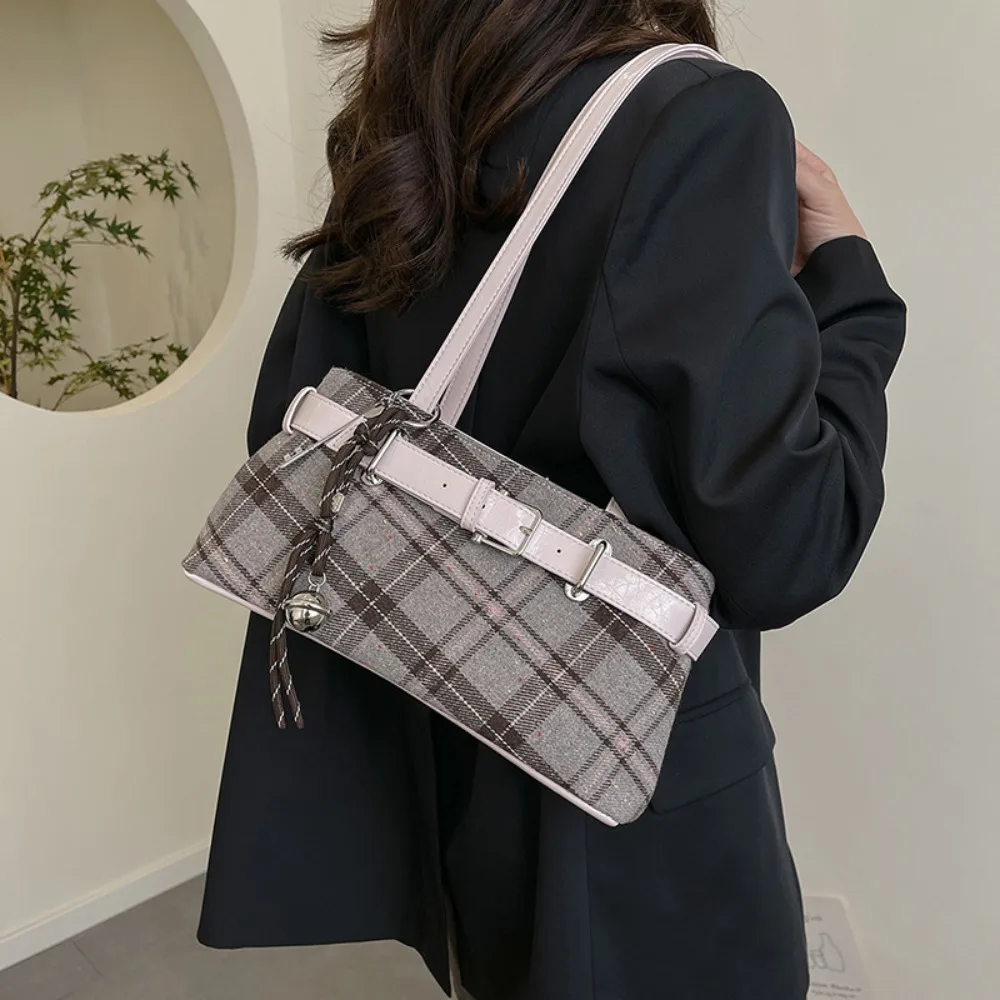 New Fashion Handbag Boho Shoulder Bag Plaid Bell Pendant Underarm Bag Lightweight Women's Bag Women Girls Tote Bag