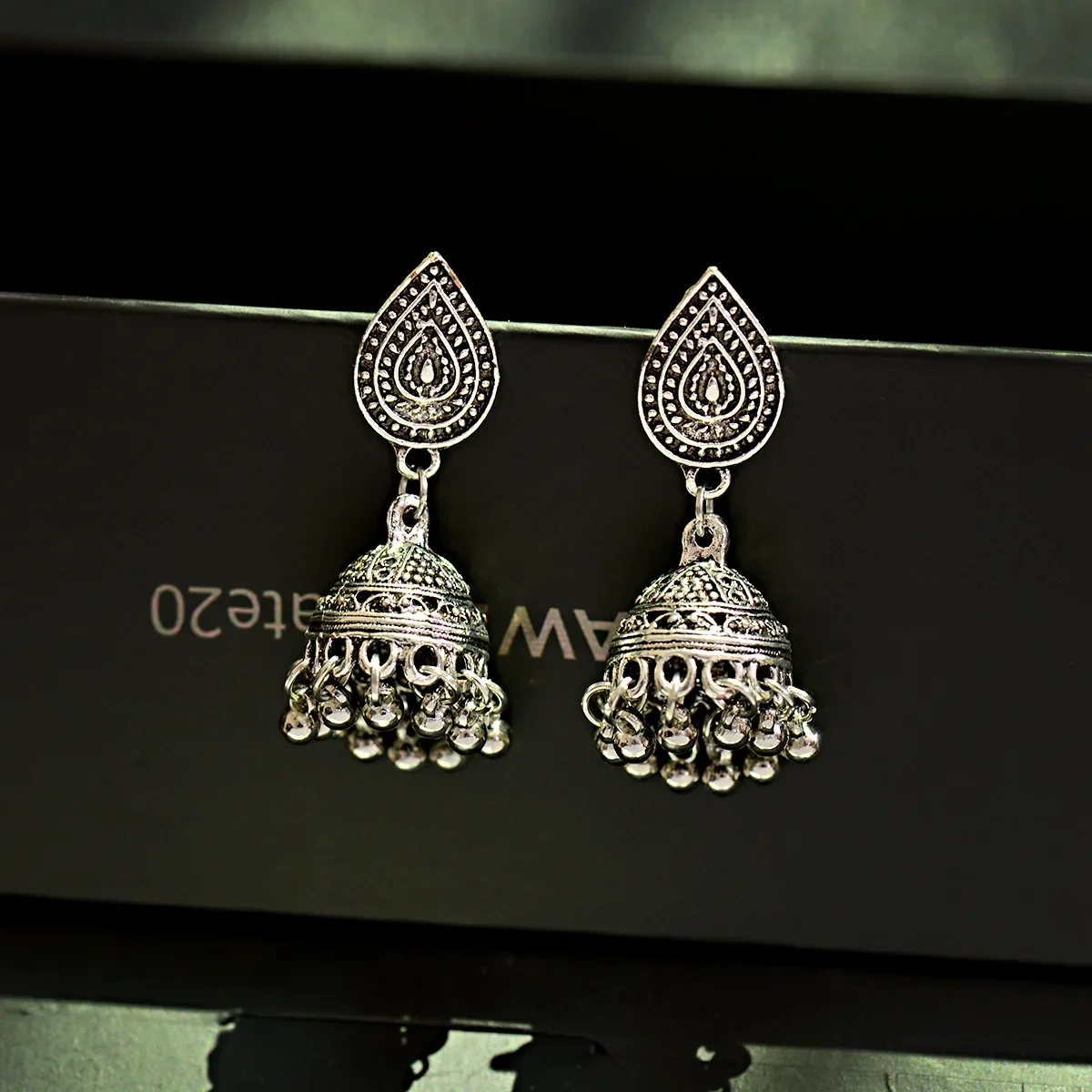 Sb1977ef5bed24e869722cf370dc7327ds