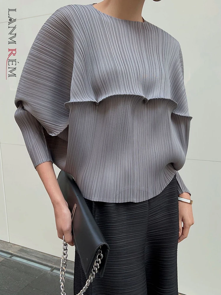 

LANMREM Women Pleated T-shirt Casual Round Neck Batwing Sleeves Spliced Loose Solid Color Tops Fashion 2023 Autumn New 2AA3089