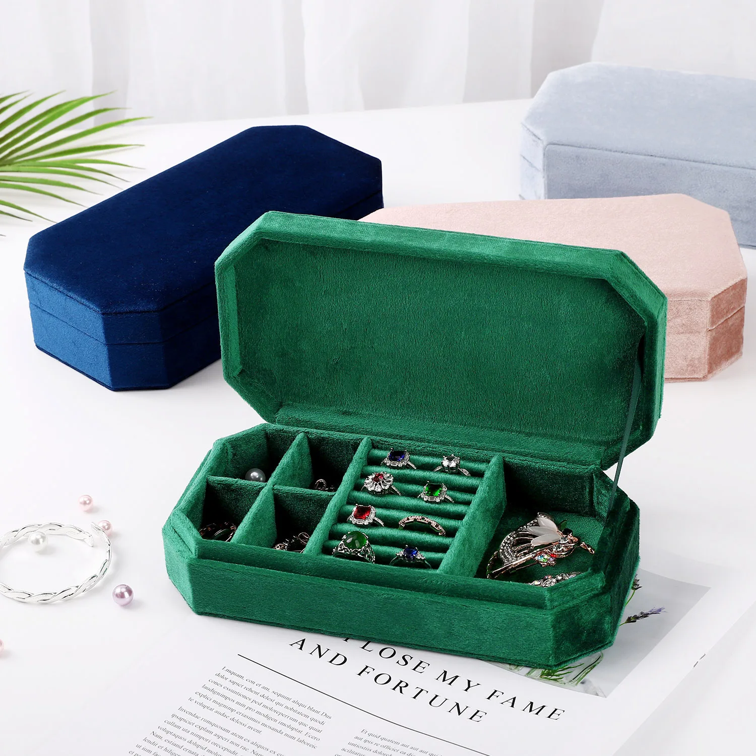 Velvet Jewelry Box Creative Clamshell Large Capacity Earrings Ring Necklace  Travel Accessories Storage Boxes - Jewelry Packaging & Display - AliExpress