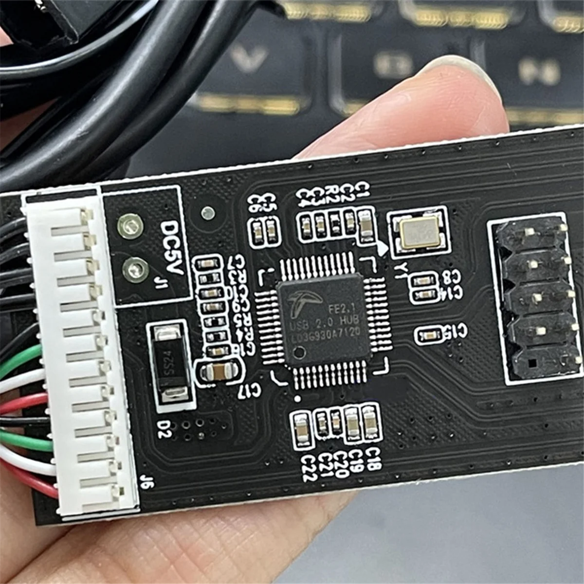 BNGF-USB2.0 Header Splitter 9 Pin 1 to 4 Extension Hub Splitter with SATA Interface Cable for PC Mainboard Adapter