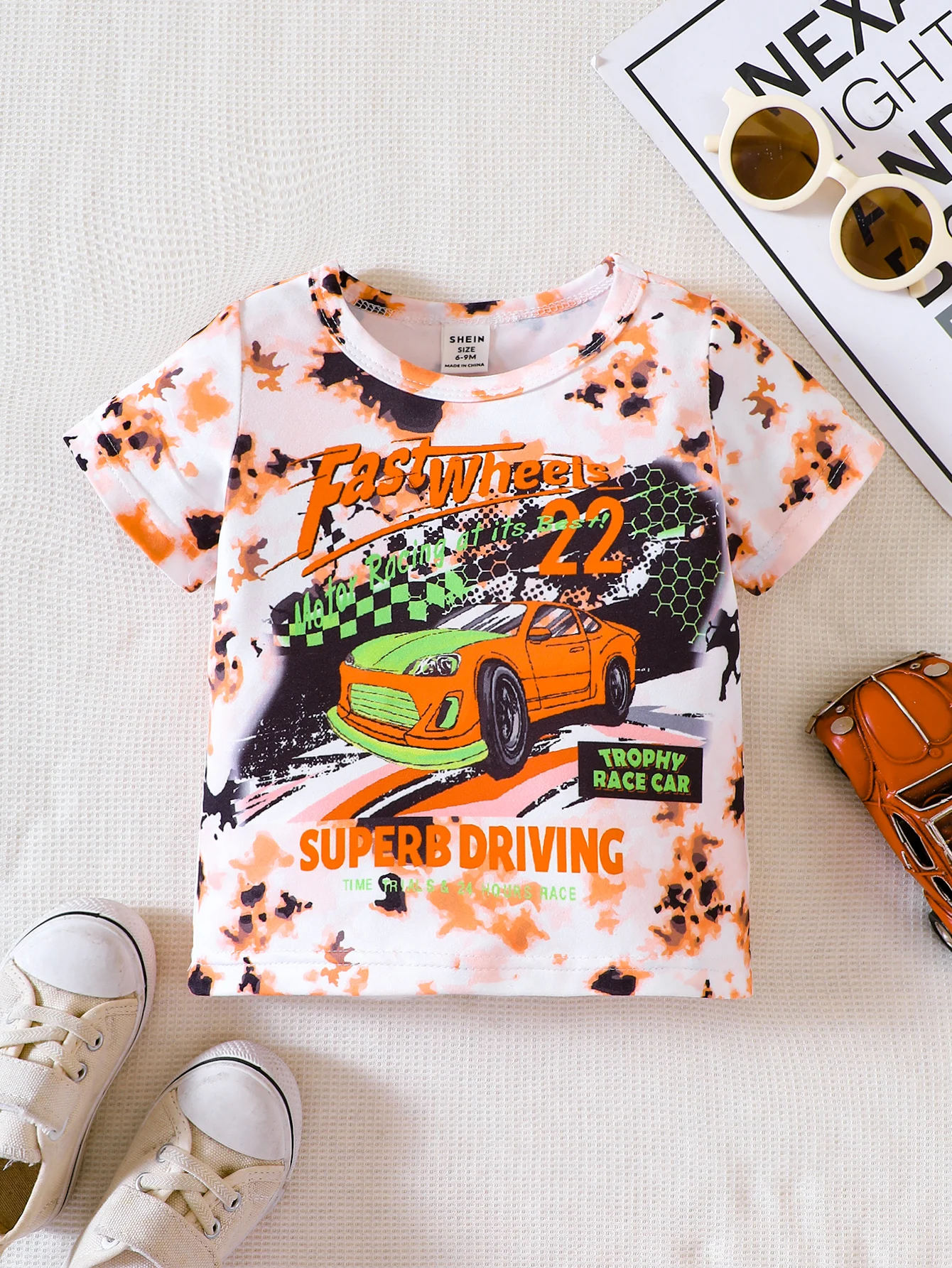 Spring Summer Boys T-Shirt Round Neck Short Sleeve Rendered Car Letter Pattern Top Fashionable Baby Children's Clothing