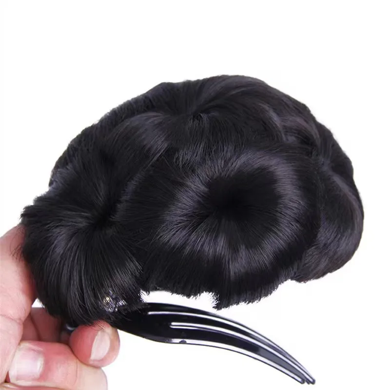 Рисунок 5 - Элегантный синтетический шиньон с девятью цветами