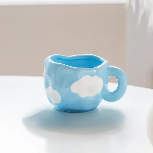 Creative and fresh underglaze color hand-painted white cloud coffee cup 3