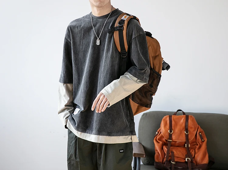 Свитшот мужской с имитацией двух предметов