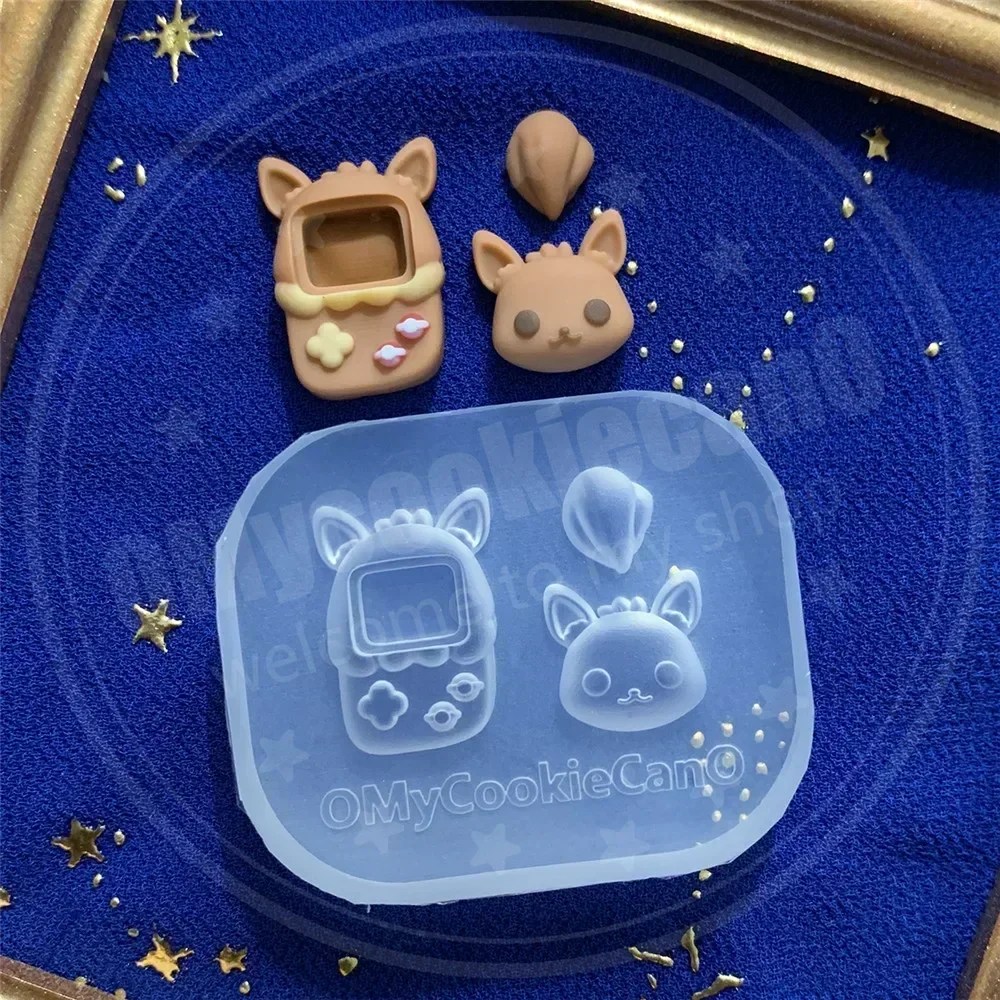 Transparent Mini Game Machine Shaker Mold for Silicone Resin Drip Film - Anime Inspired Cute Design (2025 Edition)