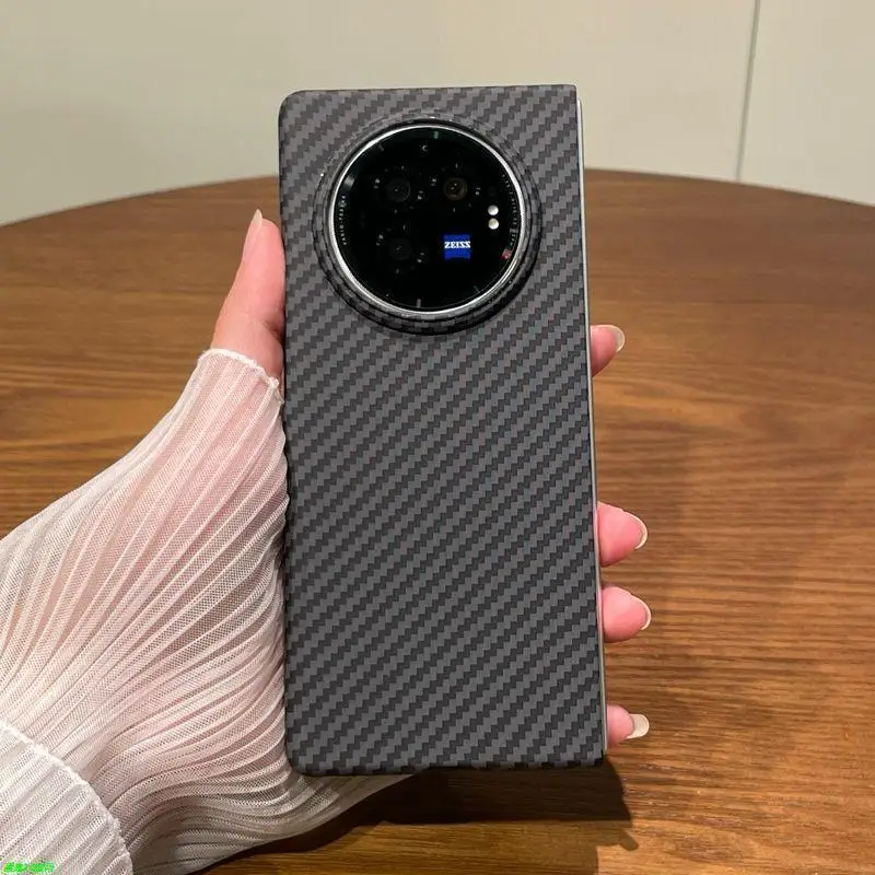 Sleek Carbon Fiber Texture PC Case with Ultra-Thin Shockproof Protection in Splicing Colors