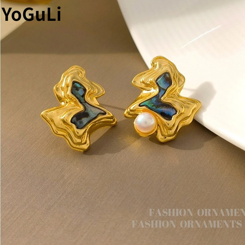 

Modern Jewelry Geometric Stud Earrings 925 Silver Needle Vintage Temperament High Quality Copper Asymmetrical Earrings For Women