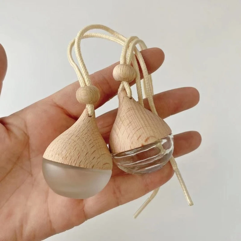 10PCS 5ml Empty Pendant Auto Perfume Frosted Mini Perfume Oil Bottles with Wood Lid Frosted Glass Bottle Essential Oil Container 2
