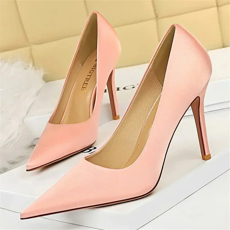 New Women Fetish 10cm High Heels Office Career Satin Pumps Lady Holiday Party Scarpins Stiletto Green Pink Shoes Plus Size 34-43 3