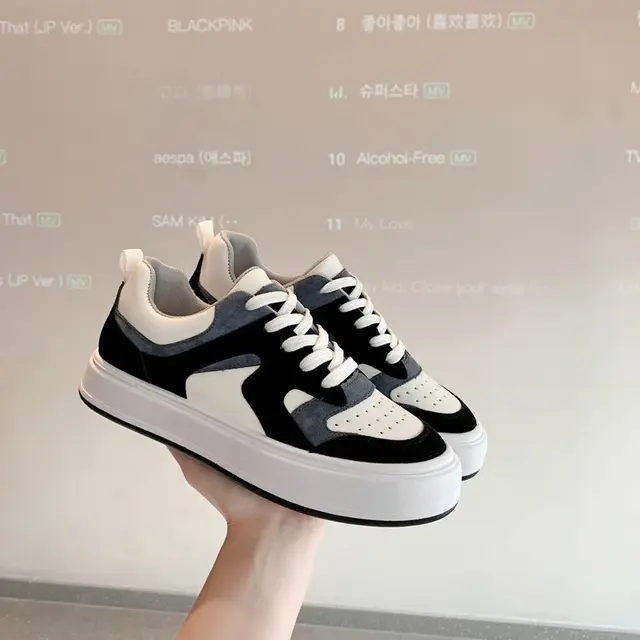 2022 Autumn Winter New Women's High-Top Sneakers No decoration Fashion Increased Women's Platform Casual Shoes Couple Sneakers 3