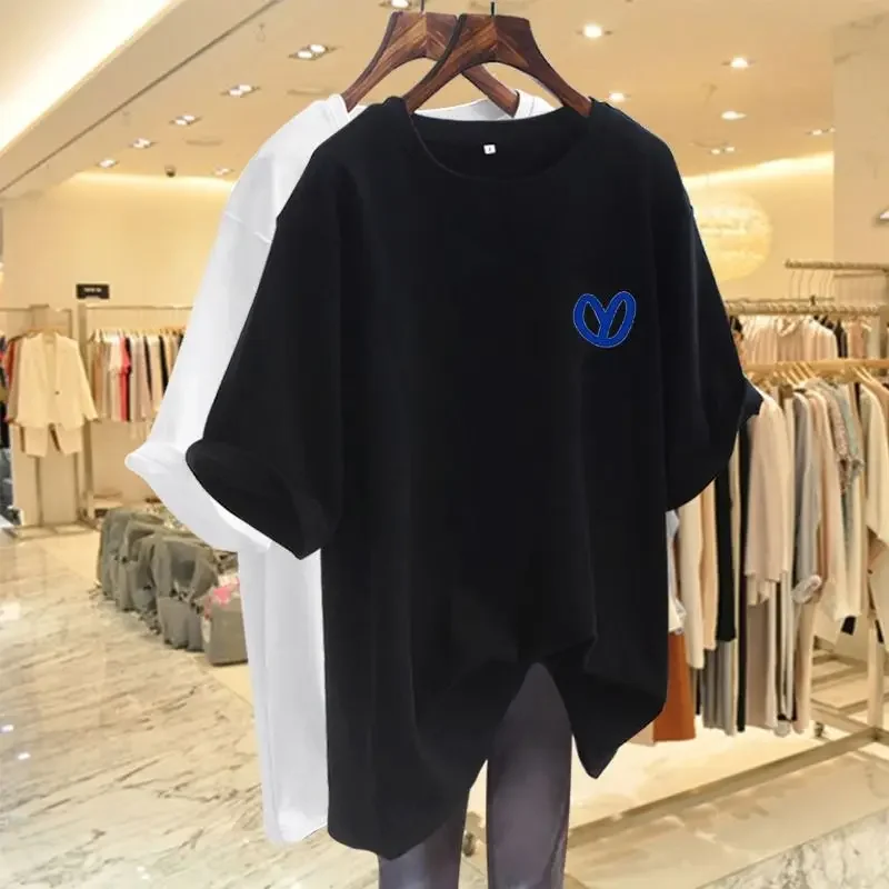 تي شيرت نسائي مطبوع على شكل قلب ، مطبوع يدويًا ، ت...