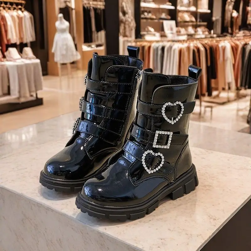 Kids'Boots 솔리드 컬러 PU 가죽 버클 패션 가을 신발 소녀용 미끄럼 방지 통기성 블랙 화이트 신발 사이즈 27-37