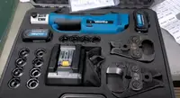 ZUPPER PZ-400C two function in one Mini Battery Powered Multi-functional Tool for crimping and cutting cable 2