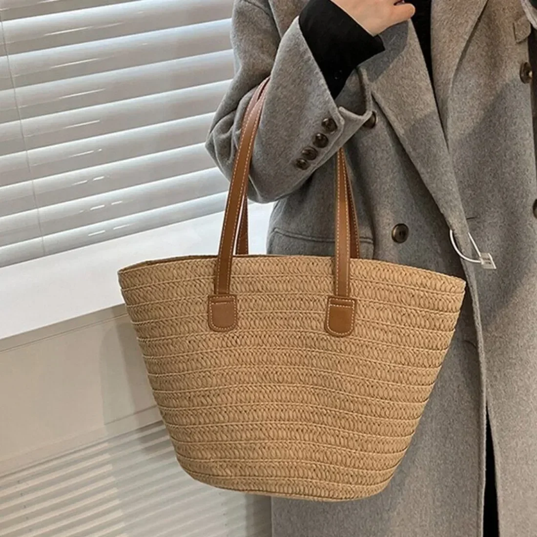 

Casual Woven Beach Straw Handbags Designer Women Shopper Vacation Shoulder Bag