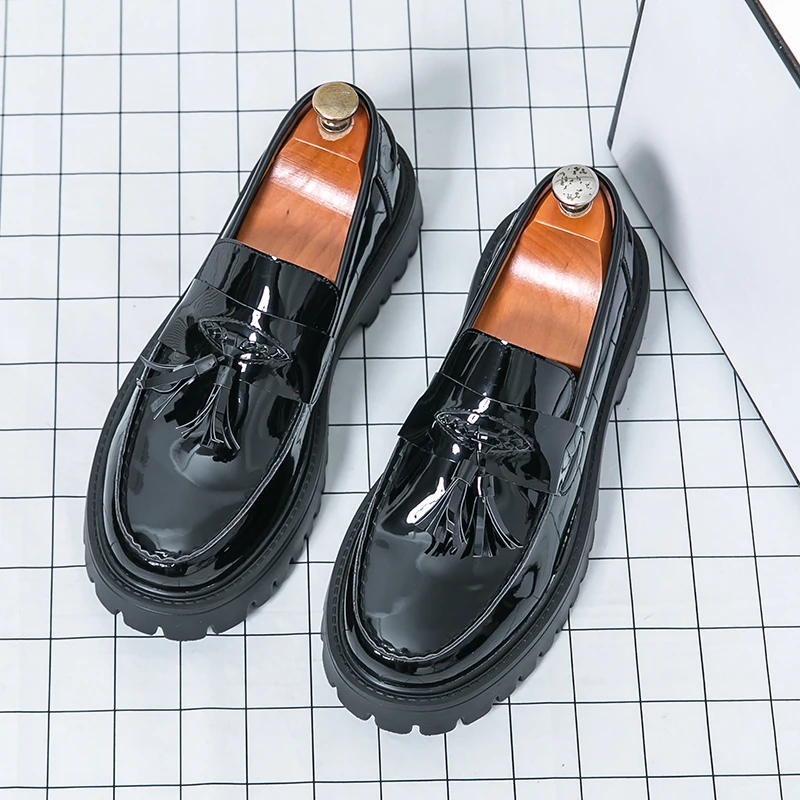 Casual Shoes Mens Comfortable Driving Loafers Light Moccasins Men Fashion Sequins Bling Party Wedding Black Dress Flats Tassel 2