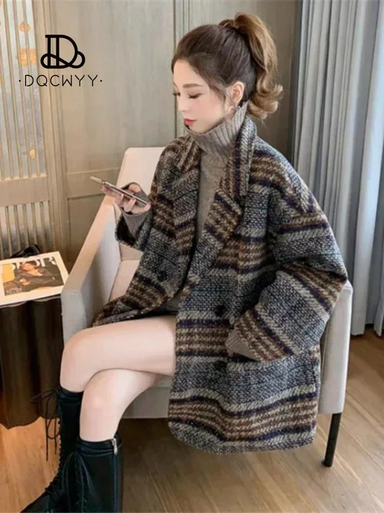 Women's Coat Vintage Lattice Warm Fall Winter Woolen Overcoat Turn Down Collar Women's Jacket  Double Breasted Korean Tops Women