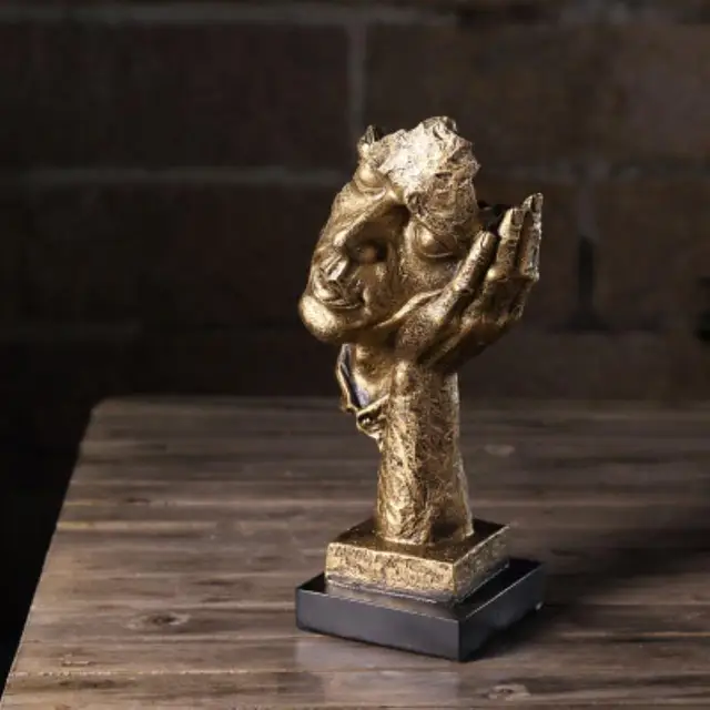 02-L-gold
