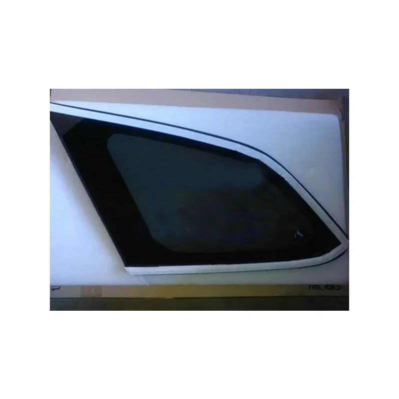 

Для Hyundai Santafe заднее боковое окно треугольное стекло 2006-2012 год