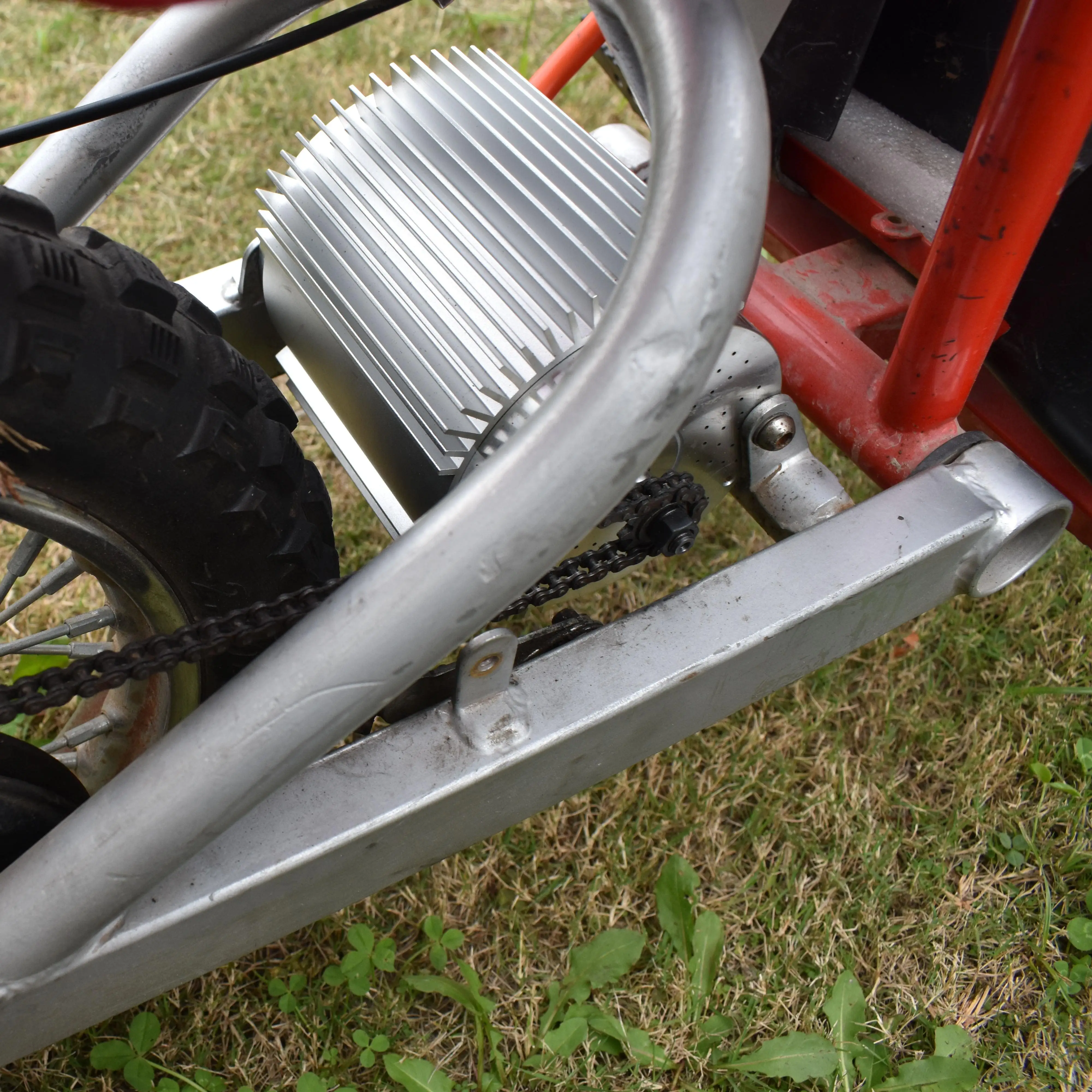 3000W 키트 전기 자전거 레이저 모터(MX500 더트 바이크용), 열 방열판이 있는 고카트 모터로 ATV 모터 냉각에 도움
