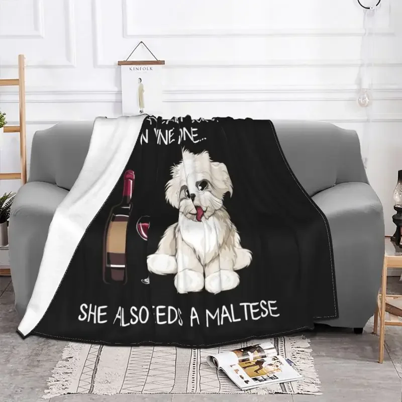 Maltese ���ΰ� ����ִ� ������ ���� ���� ������ ���, ������ �ö��� �ֿ� ���� ��ȣ�� ���, ħ�� ���� ���� ħ�뺸