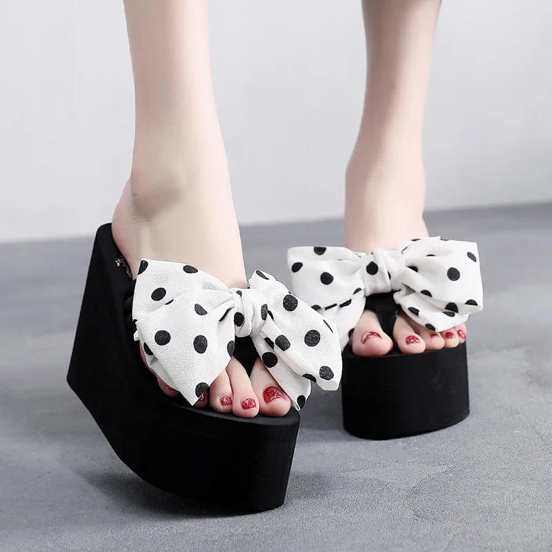 

Шлепанцы женские на танкетке, мягкие сланцы, пляжная обувь, с бантом, Эва, сандалии на высоком каблуке, летние