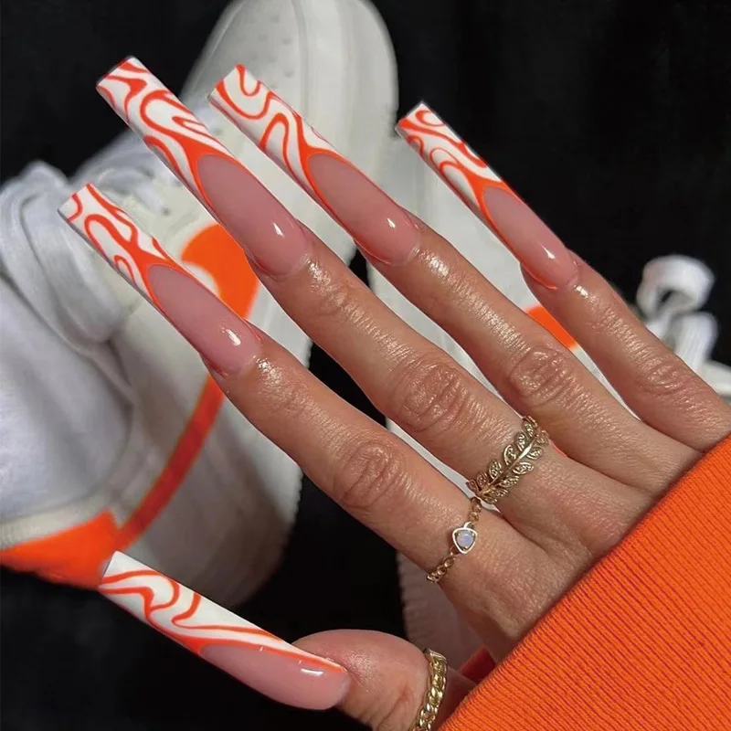 

VITAGWX 24 Pcs False Nails Long Coffin Press on Nails French Design Butterfly Nail Art Reusable Acrylic Fake Nail Tips for Women