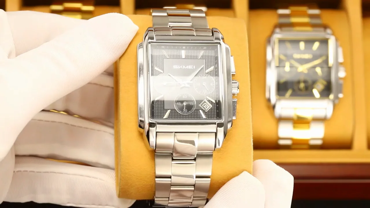 SKMEI Men's 30M Waterproof Chronograph Watch with Stainless Steel